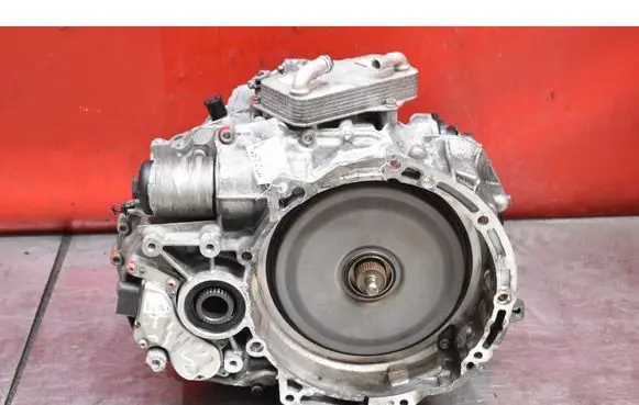 Skoda Octavia 985 Manual 6 speed gearbox UAT