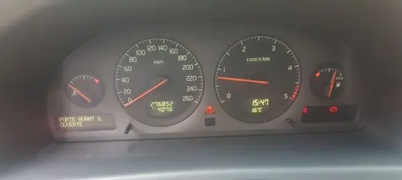 Volvo S60 Engine D5244T 24D 276852KM