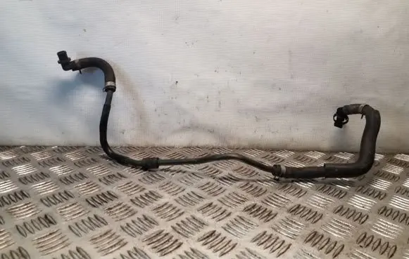Nissan Juke I F15 Engine coolant pipe/hose