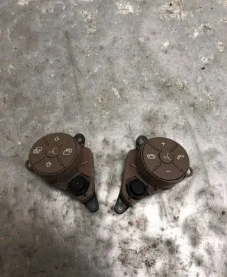 Mercedes-Benz ML W164 Steering wheel buttons/switches 1648700658-BILI 1648700658 1648700558