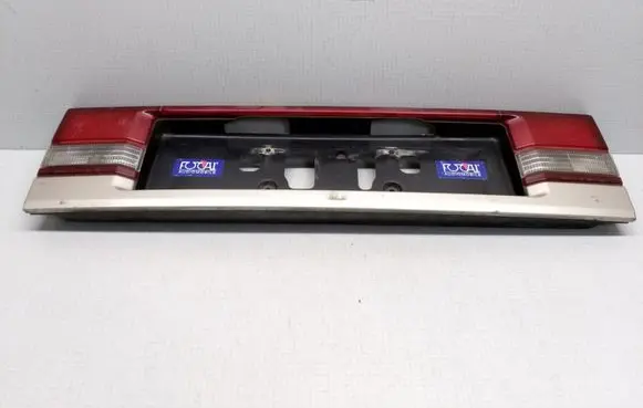 Mazda 626 Tailgate trim STANLEY0167853 86079 0086079