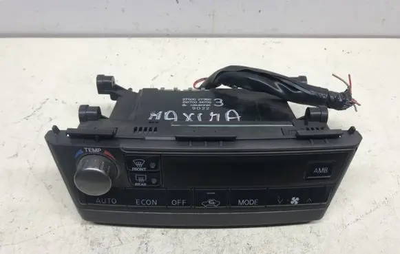 Nissan Maxima Climate control unit 275002Y960 2W70034700