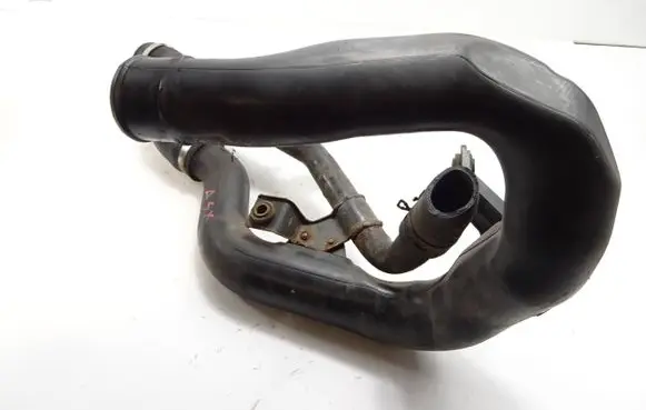 Intercooler hose/pipe