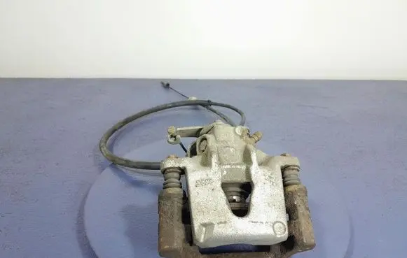 Rear brake caliper