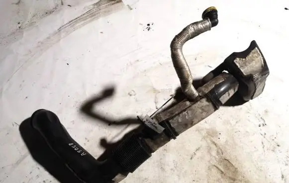 Volvo V50 Intercooler hose/pipe 3m519a673