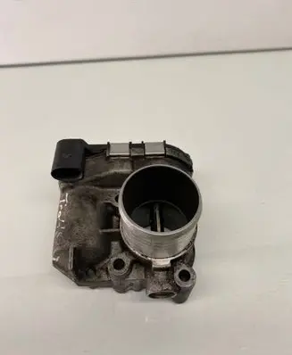 Renault Trafic II (X83) Throttle valve 8200330810 8200330812 0281002681