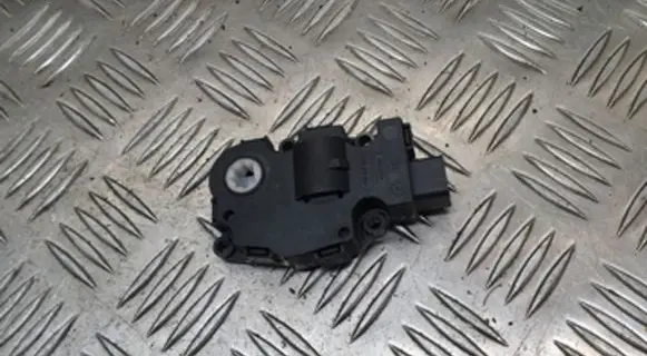BMW 1 F20 F21 A/C air flow flap actuator/motor EFB431 T1015556H