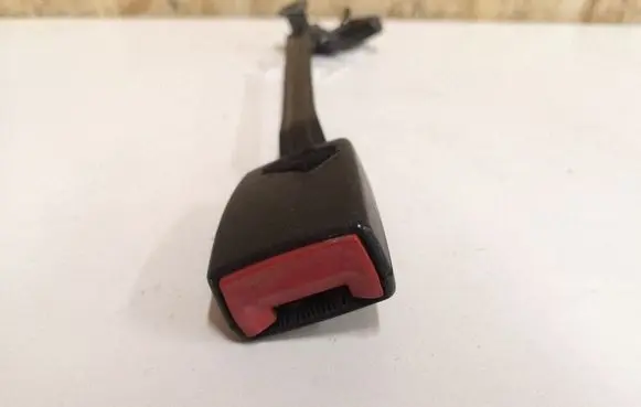Audi A6 S6 C5 4B Front seatbelt buckle 4B0857756D