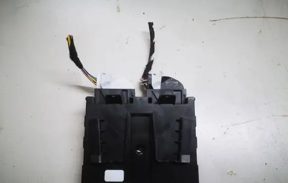 BMW 1 F40 Air conditioning/heating control unit 5A075F7