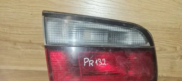 Mazda 626 Tailgate rear/tail lights R2267