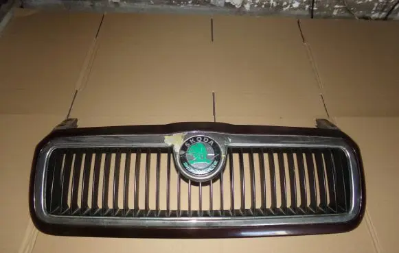 Skoda Octavia Mk1 (1U) Front grill
