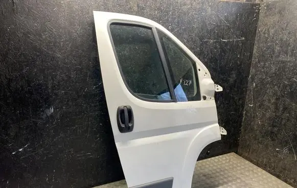 Citroen Jumper Front door