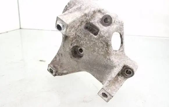 Seat Ibiza IV (6J,6P) A/C compressor mount bracket 6QD260885
