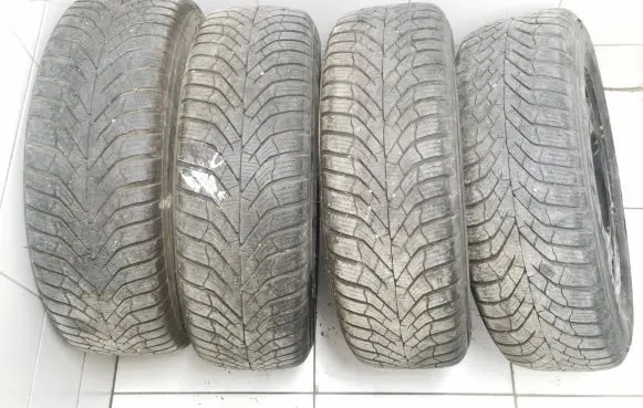 Volkswagen Golf IV R15 winter tire 19565r15 Kumho Wintercraft