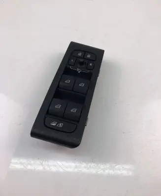 Volvo XC40 Electric window control switch 32279441
