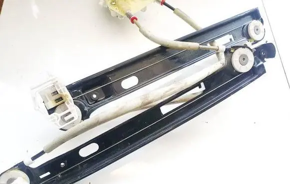 Dodge Caliber Sliding door window regulator with motor 05074799AA