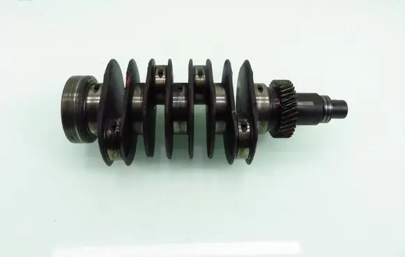 Subaru Legacy Crankshaft 