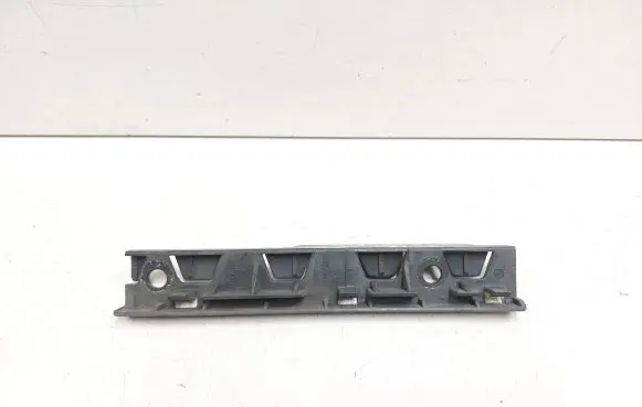 BMW 5 E60 E61 Front bumper mounting bracket 7066228
