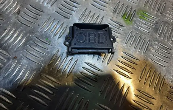 Mercedes-Benz E A207 Other interior part A2025402373