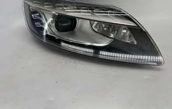 Audi Q7 4L Headlight/headlamp 4L0941004AH 4L0941329 8K0941597B