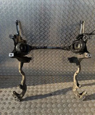 Audi Q7 4M Front subframe 4M0399315L 1605410011