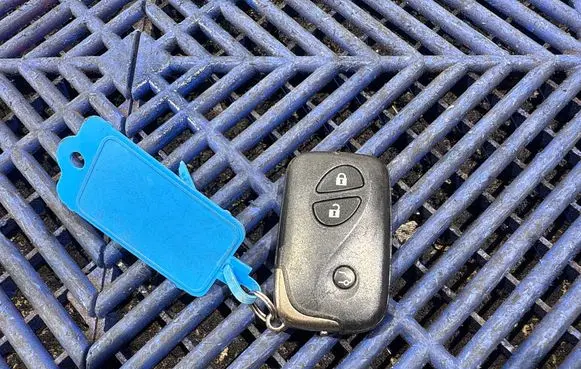 Lexus GS 300 350 430 450H Ignition key/card 