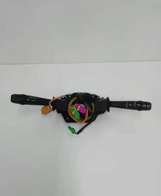 Volvo XC90 Wiper turn signal indicator stalk/switch 8685487