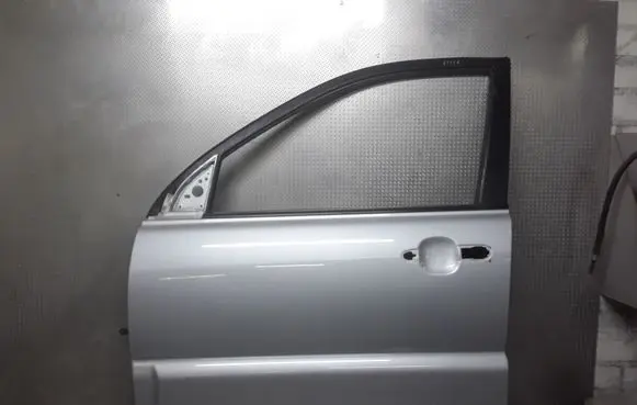 KIA Sportage Front door