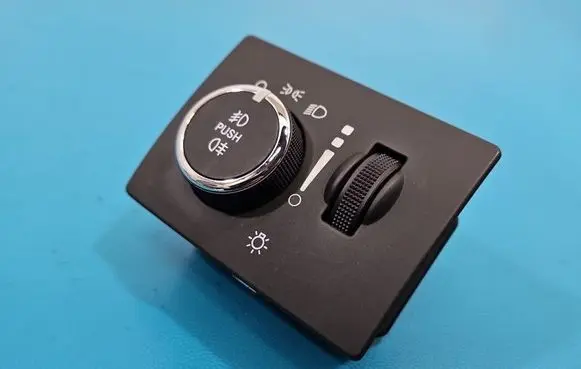 Jeep Grand Cherokee Light switch P68258719A IMPRK1592774
