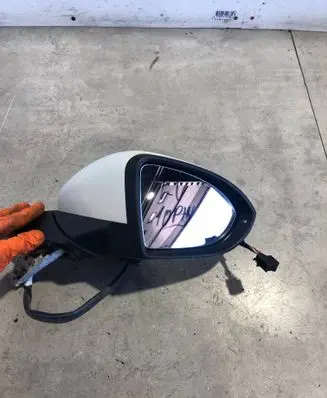 Volkswagen Golf VII Front door electric wing mirror 