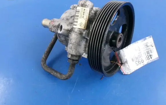 Renault Laguna II Power steering pump 8200100082