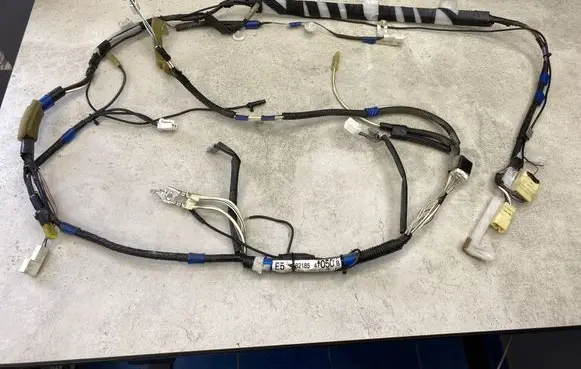 Toyota Prius (XW20) Tailgate/trunk wiring harness 8218547050