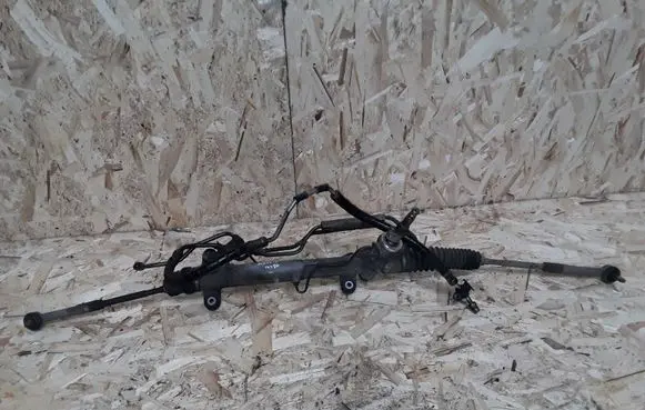 Toyota Avensis T250 Steering rack