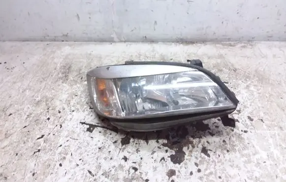 Opel Zafira A Headlight/headlamp