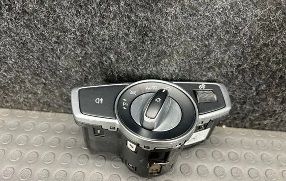 Mercedes-Benz GLC AMG Light switch A2059051810