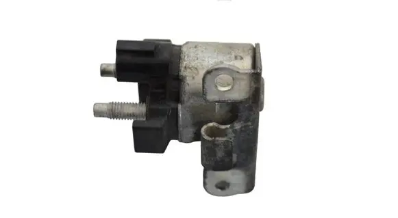 Nissan Juke I F15 Ignition relay 251151KA0A 2534002000