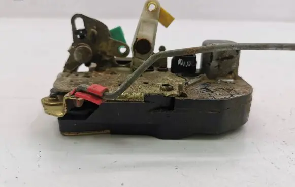 Chrysler 300 - 300C Rear door lock