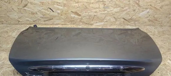 Jaguar X-Type Tailgate/trunk/boot lid 