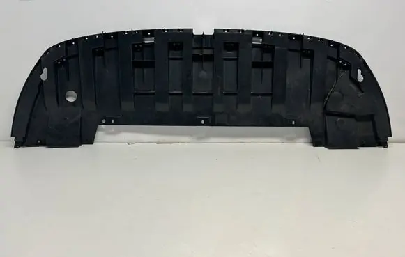 Renault Trafic III (X82) Engine splash shield/under tray 214755869R