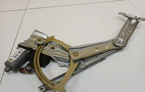 Opel Zafira B Sliding door window regulator with motor 13132220LH