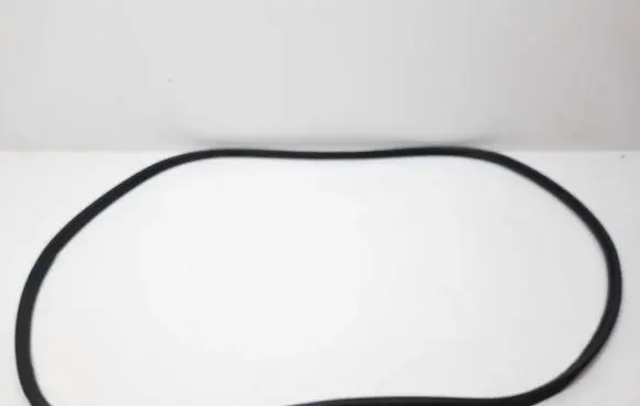 Trunk rubber seal (body)