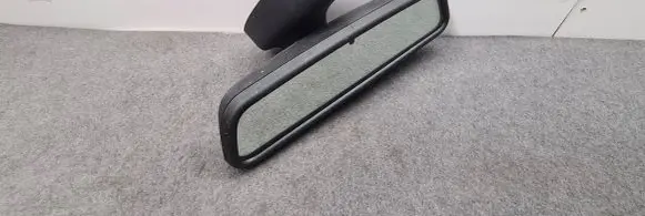Rear view mirror (interior)