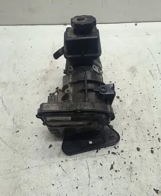 Mercedes-Benz ML W164 Power steering pump A1644601780