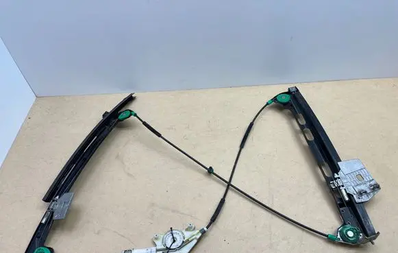 Audi A4 S4 B7 8E 8H Front door window regulator with motor 8H0837461 84499026200 8H0837461A