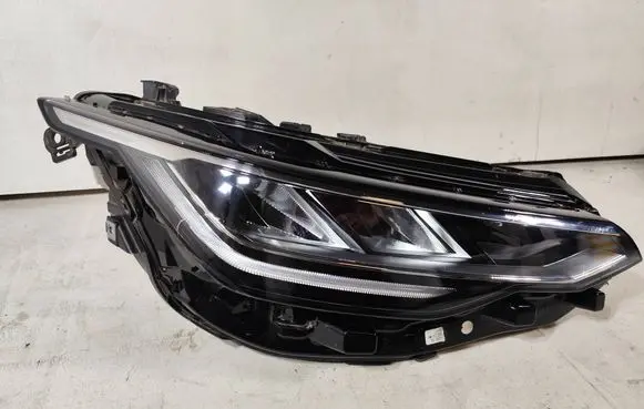 Volkswagen Golf VIII Headlight/headlamp 5H1941006A