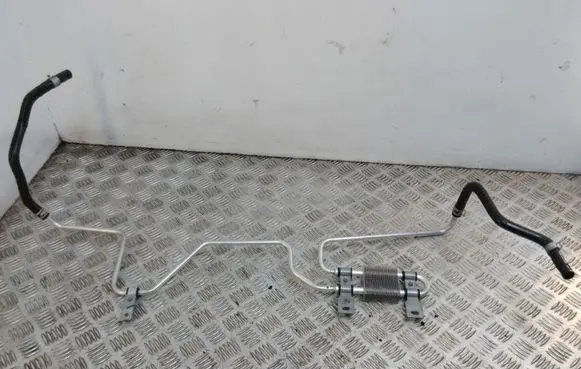 Gearbox oil cooler pipe/hose