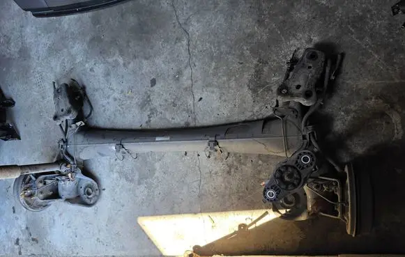 Peugeot 208 II Rear axle beam P11207072023 12032020