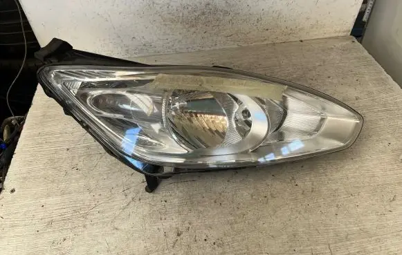 Ford Grand C-MAX Headlight/headlamp AM5113W029AE 89502244 895022441GF3