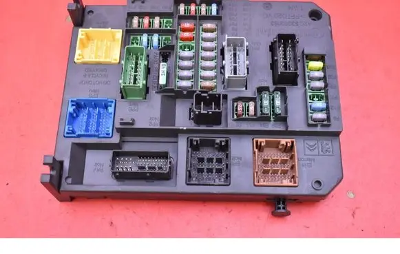 Citroen DS4 Fuse box set 9665547480