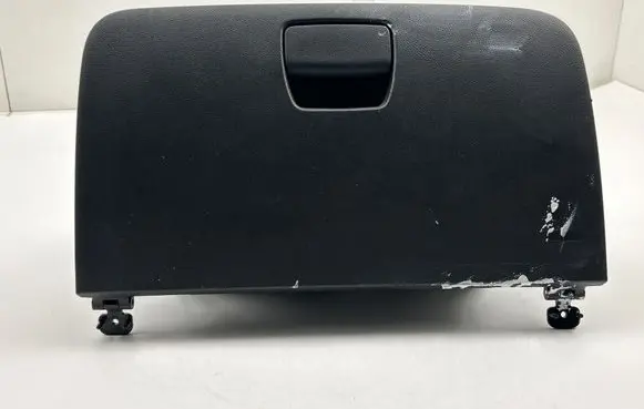 Opel Mokka Glove box